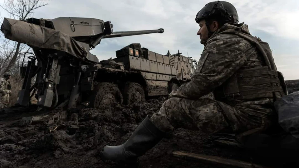 МО на Русия: "Искандер-М" удариха три автомобила с боеприпаси и една транспортно-зареждаща машина