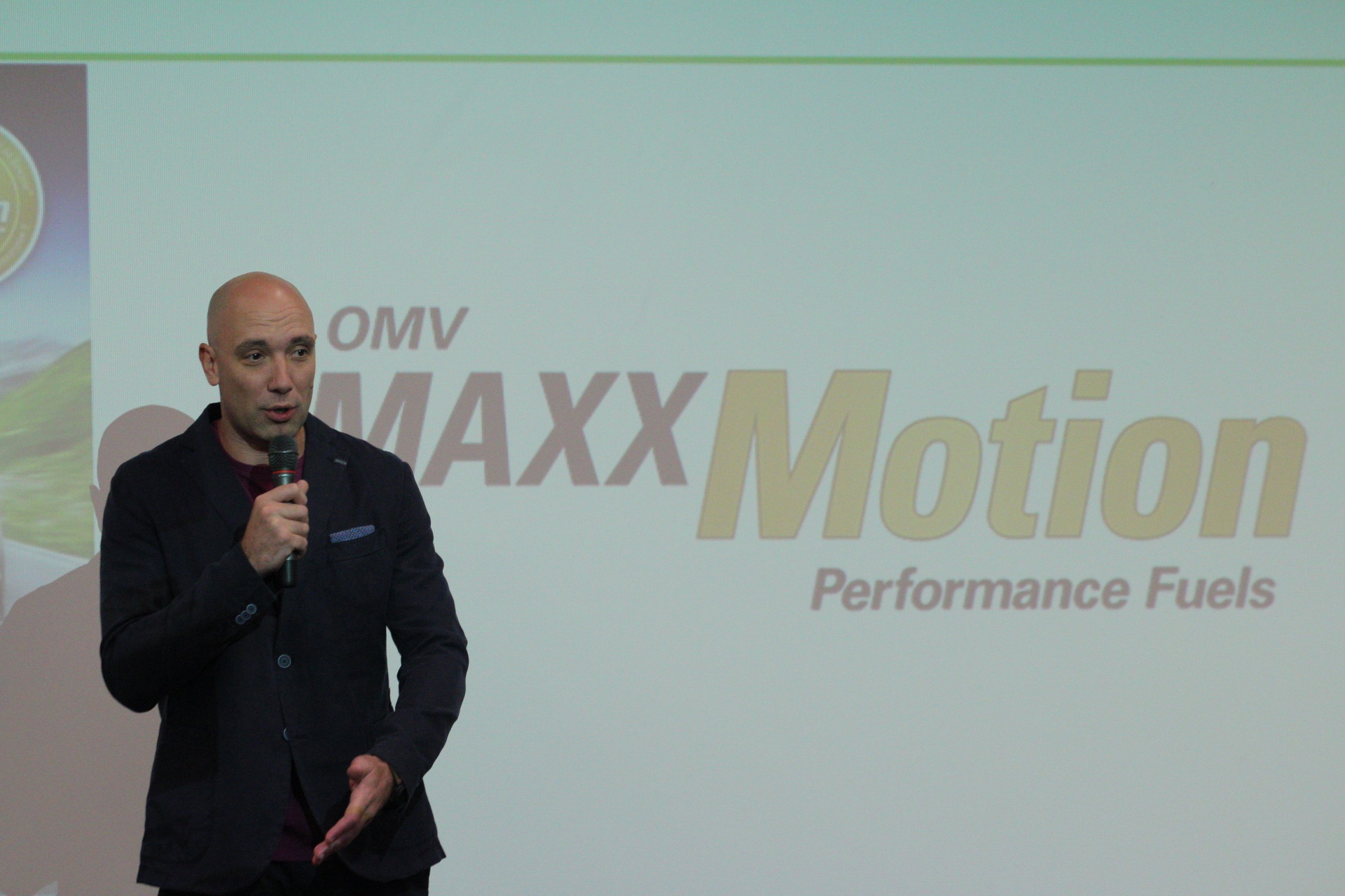 OMV MaxxMotion 100plus сваля разхода на гориво